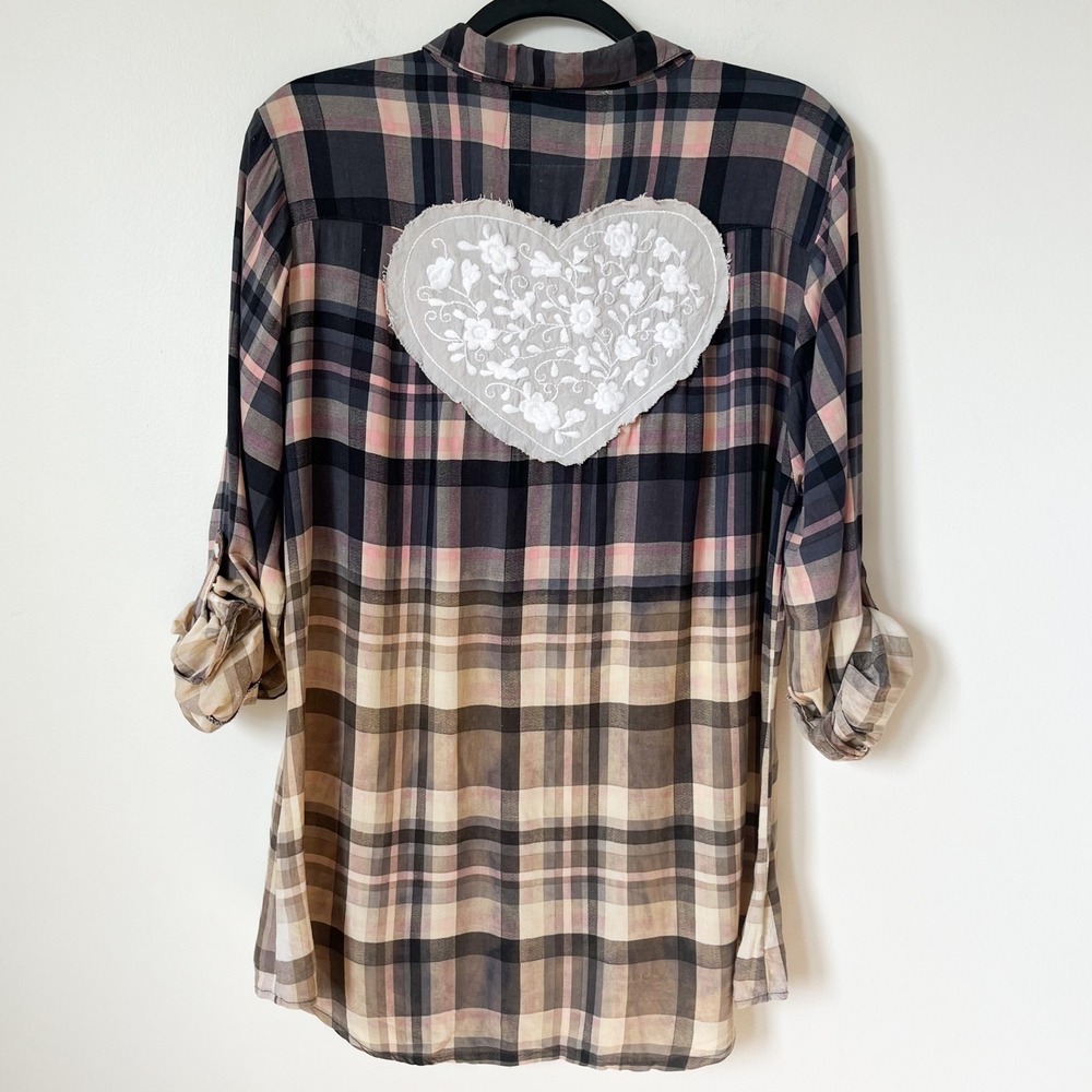 Boho Jane Plaid Ombre Button Up Tunic Top Embroidered Floral Heart Womens Medium